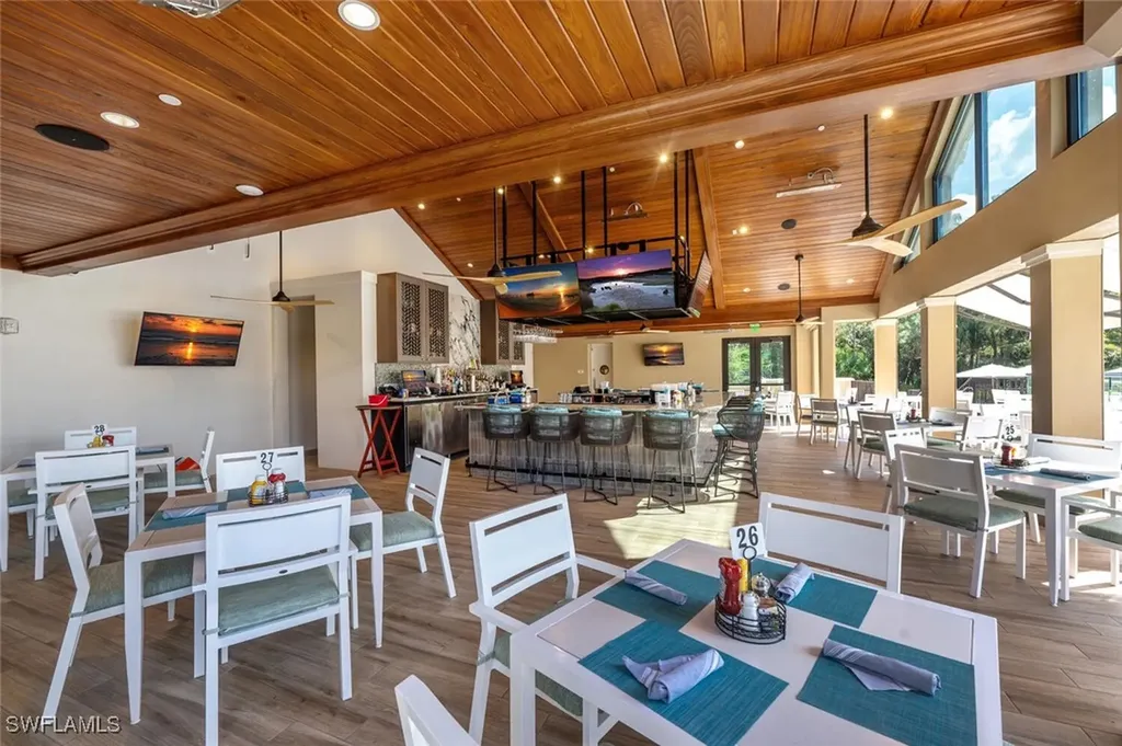 8600 Cedar Hammock Circle Naples FL 34112