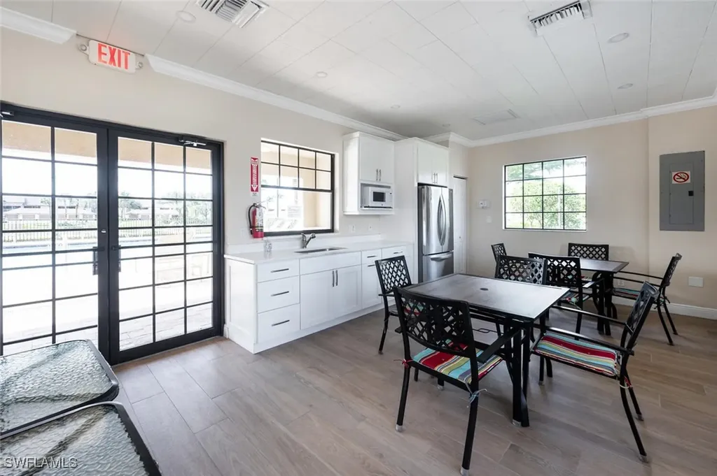 8600 Cedar Hammock Circle Naples FL 34112