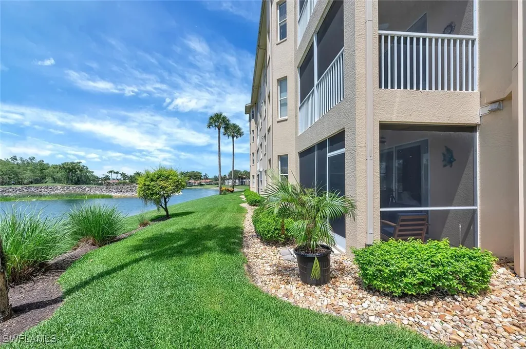 8600 Cedar Hammock Circle Naples FL 34112