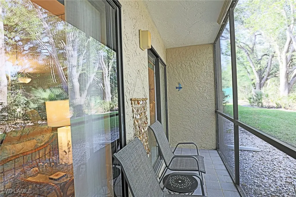 9627 Eaton Gardens Lane Fort Myers FL 33919
