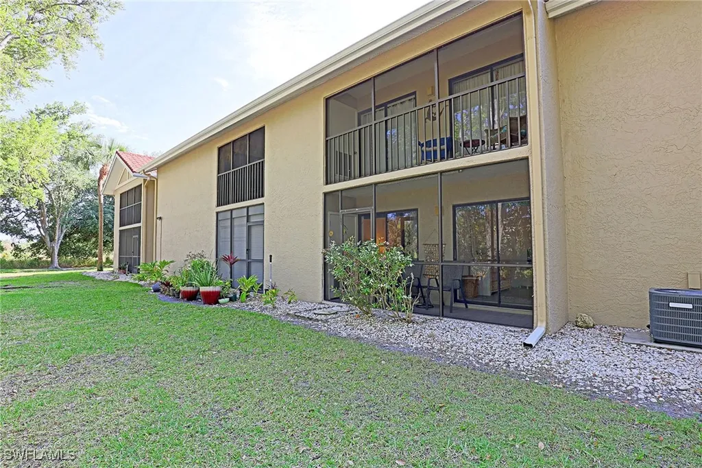 9627 Eaton Gardens Lane Fort Myers FL 33919