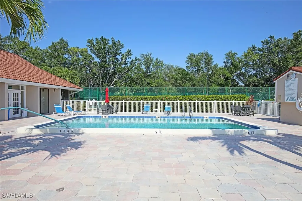 9627 Eaton Gardens Lane Fort Myers FL 33919