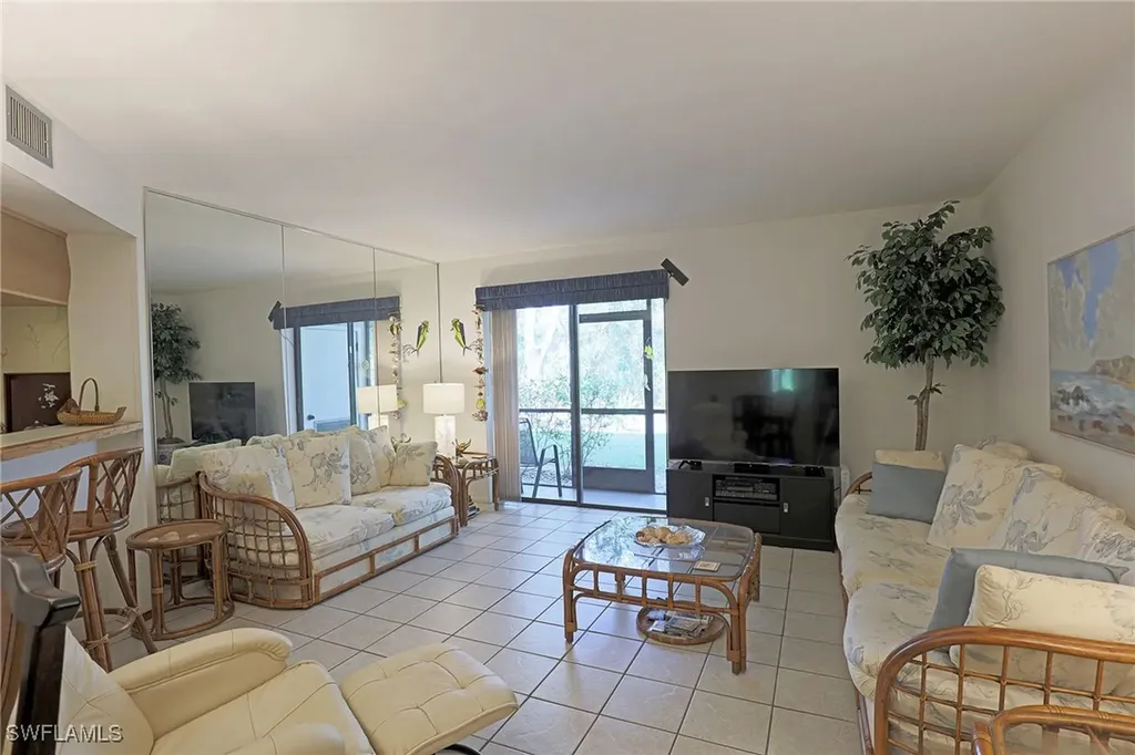 9627 Eaton Gardens Lane Fort Myers FL 33919