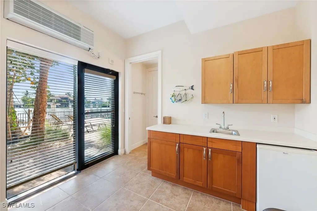 10620 Gulf Shore Drive Naples FL 34108