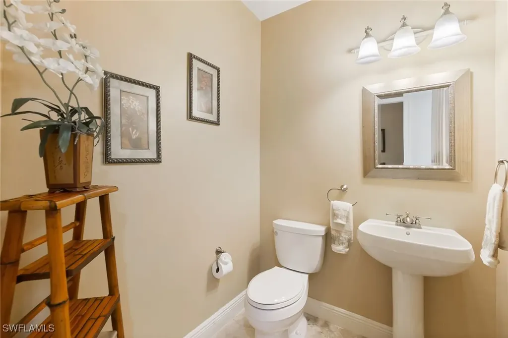 10620 Gulf Shore Drive Naples FL 34108