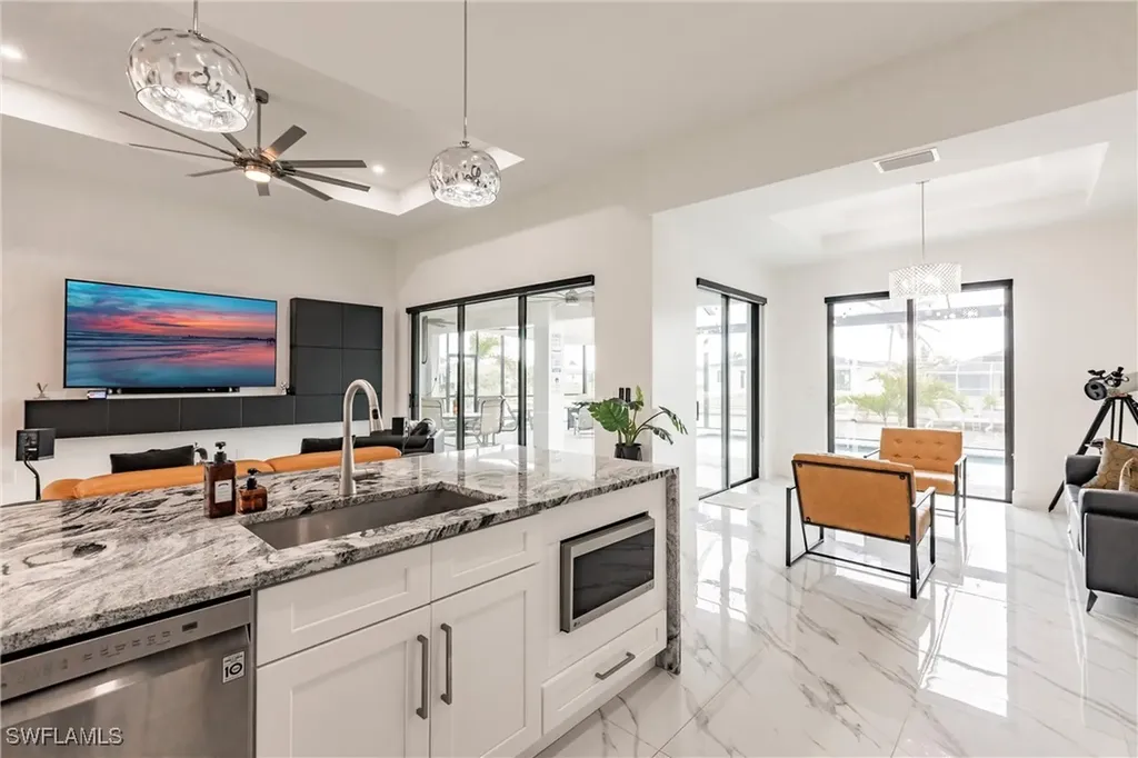4113 NW 36th Terrace Cape Coral FL 33993