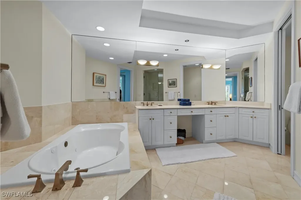 5681 Baltusrol Court Sanibel FL 33957