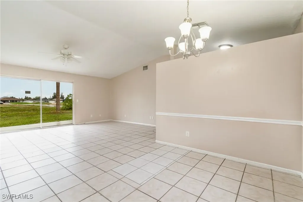 302 NE 10th Terrace Cape Coral FL 33909