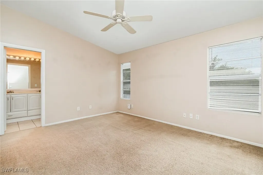 302 NE 10th Terrace Cape Coral FL 33909