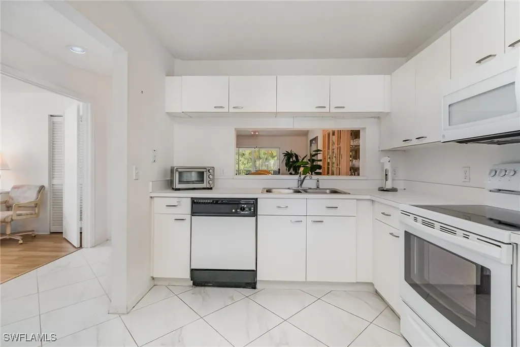 7743 Jewel Lane Naples FL 34109