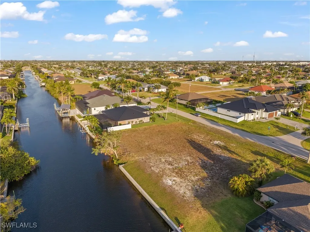 2337 SW 28th Terrace Cape Coral FL 33914