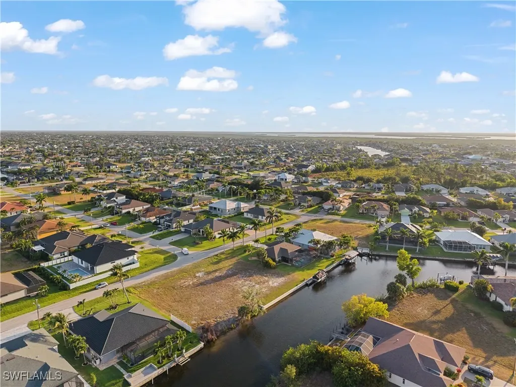 2337 SW 28th Terrace Cape Coral FL 33914