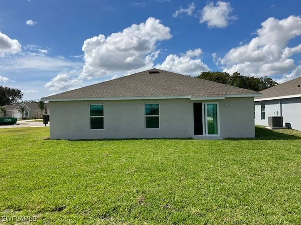 3898 Treasure Oak Way Fort Myers FL 33905