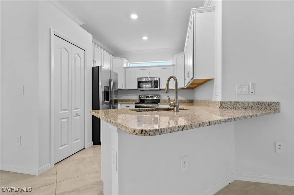 4348 Lemongrass Drive Fort Myers FL 33916