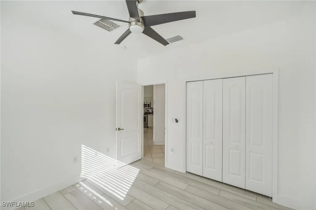 8196 Sanctuary Drive Naples FL 34104