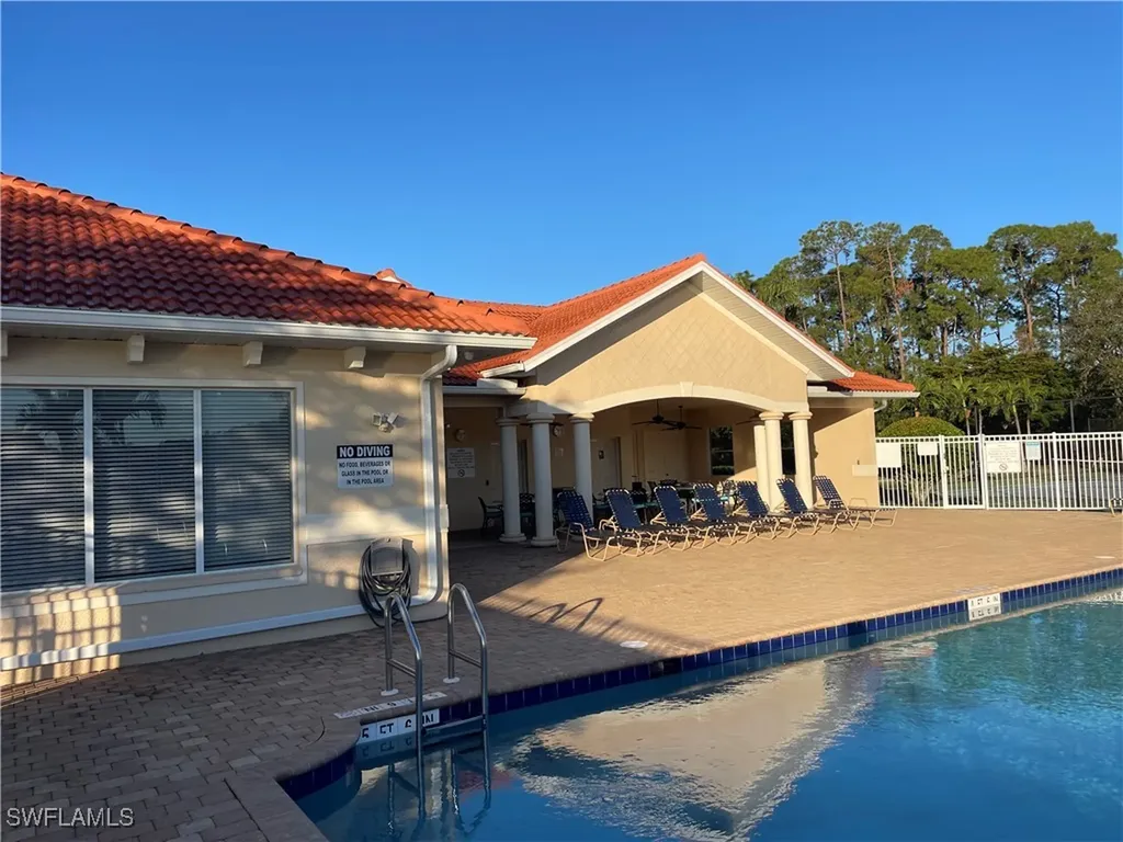 8196 Sanctuary Drive Naples FL 34104