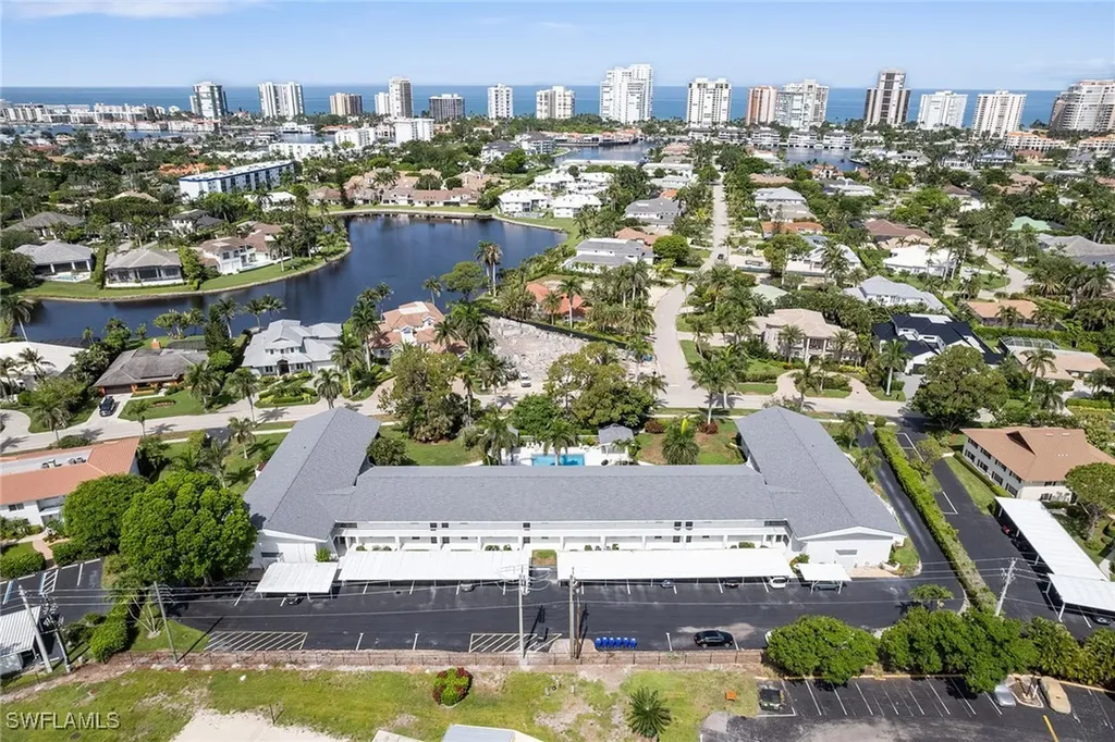 Naples FL, 4126 Belair Lane, Unit C6