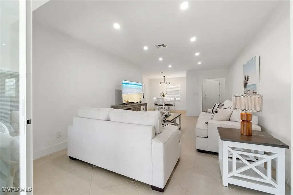 4126 Belair Lane Naples FL 34103