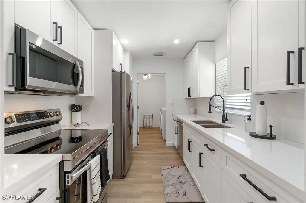 4126 Belair Lane Naples FL 34103