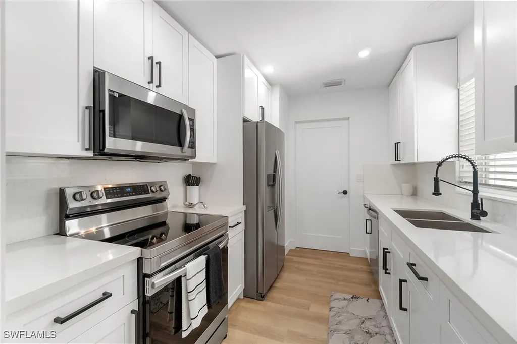 4126 Belair Lane Naples FL 34103