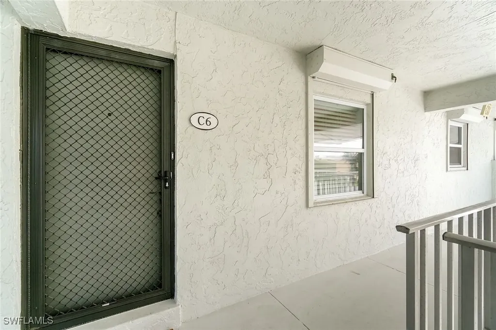 4126 Belair Lane Naples FL 34103