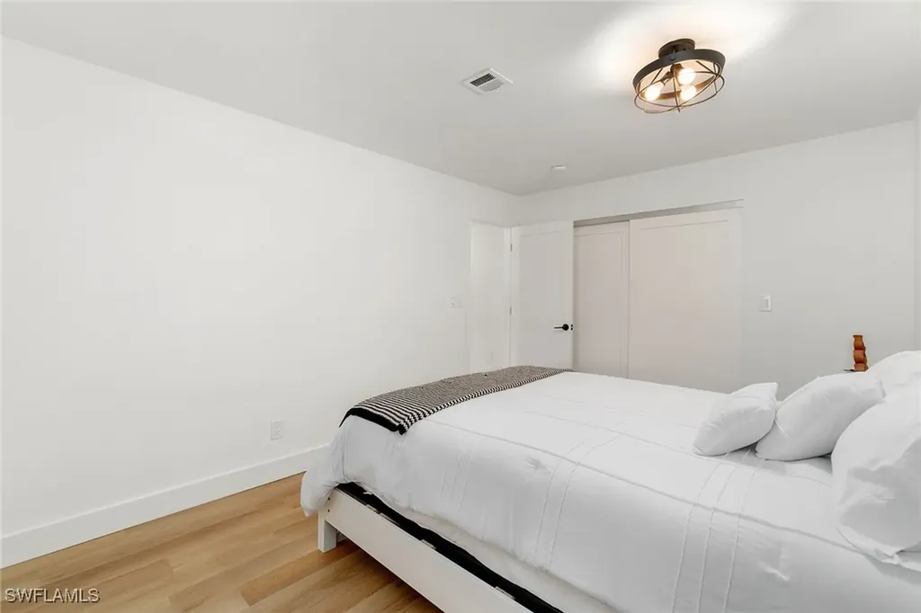 4126 Belair Lane Naples FL 34103