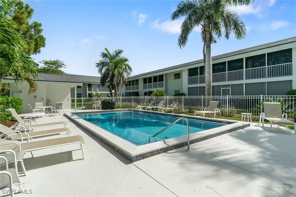 4126 Belair Lane Naples FL 34103