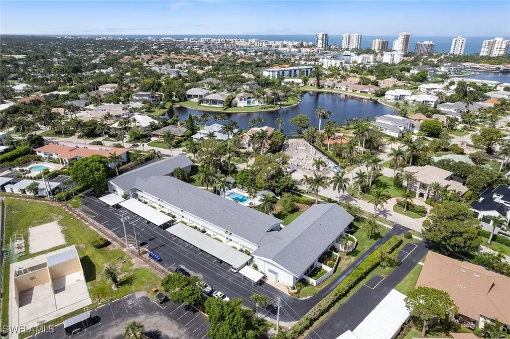 4126 Belair Lane Naples FL 34103