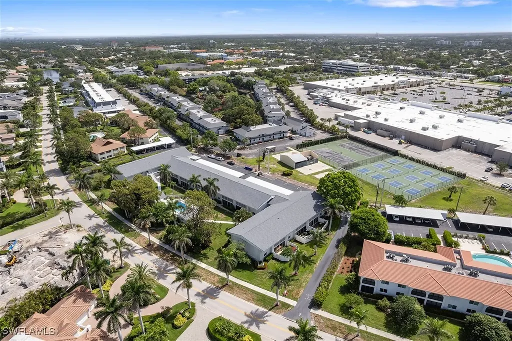 4126 Belair Lane Naples FL 34103