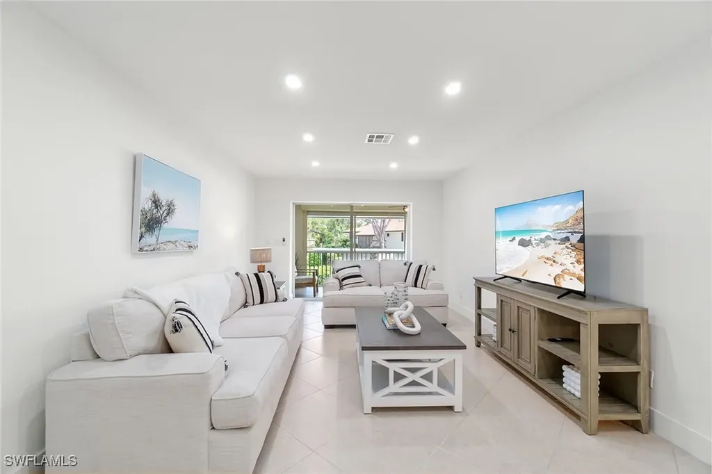 4126 Belair Lane Naples FL 34103