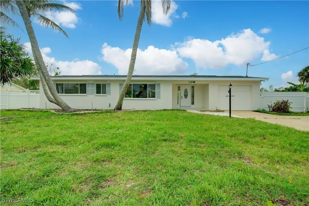 32 Fairview Boulevard Fort Myers Beach FL 33931