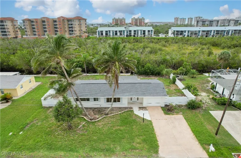 32 Fairview Boulevard Fort Myers Beach FL 33931