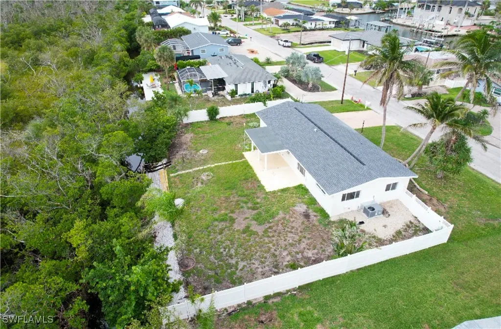 32 Fairview Boulevard Fort Myers Beach FL 33931