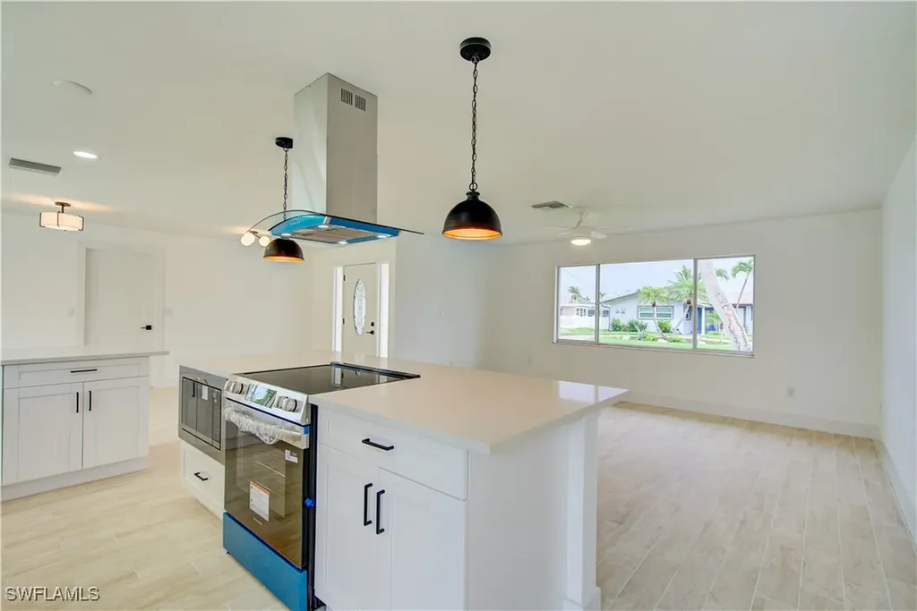 32 Fairview Boulevard Fort Myers Beach FL 33931