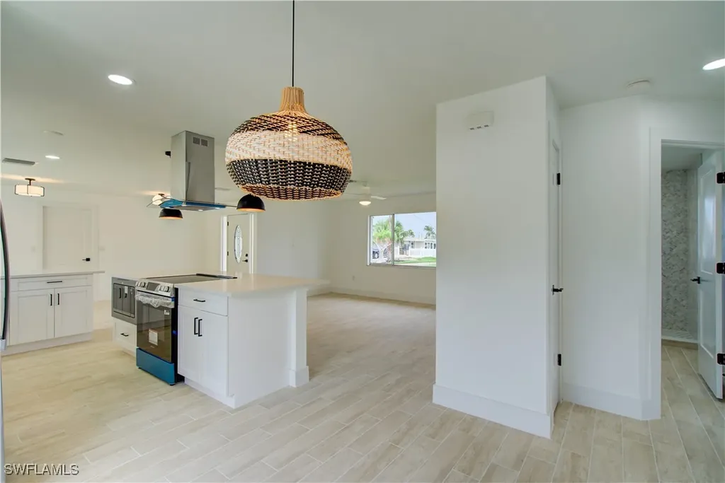 32 Fairview Boulevard Fort Myers Beach FL 33931