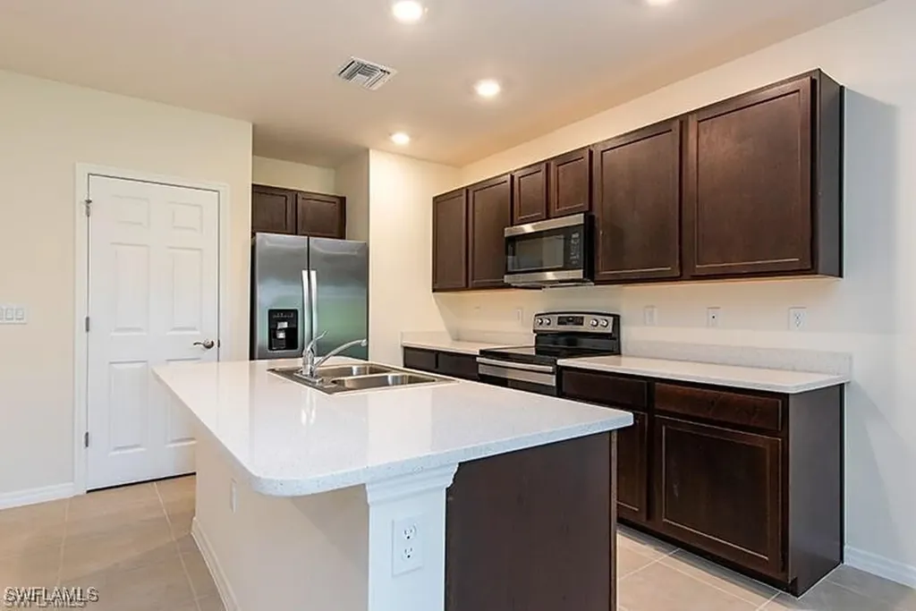 15307 Wildflower Circle Naples FL 34119