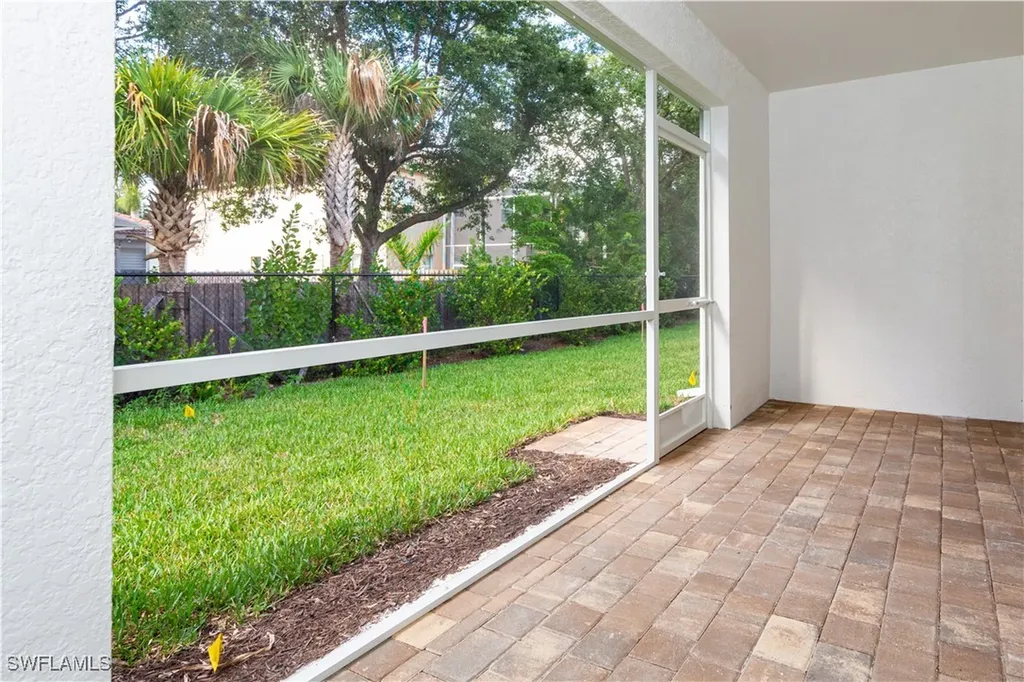 15307 Wildflower Circle Naples FL 34119