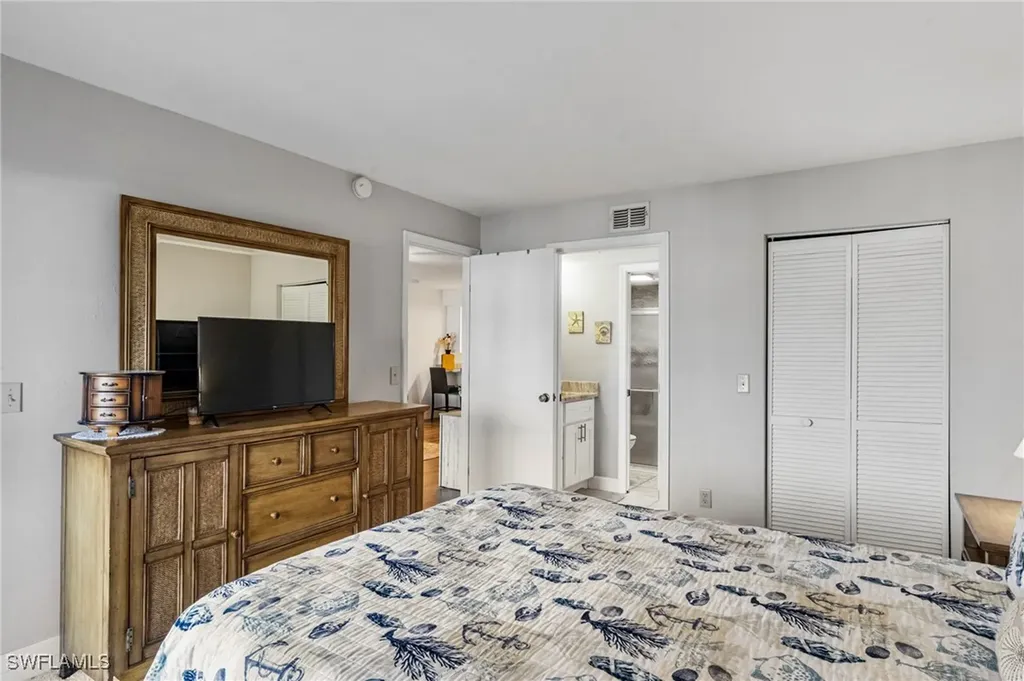 4719 SE 17th Place Cape Coral FL 33904