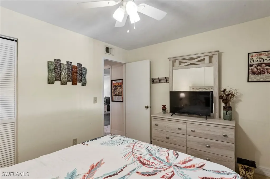 4719 SE 17th Place Cape Coral FL 33904