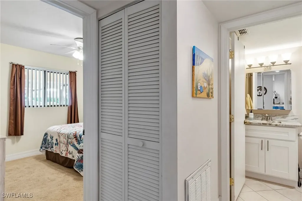 4719 SE 17th Place Cape Coral FL 33904