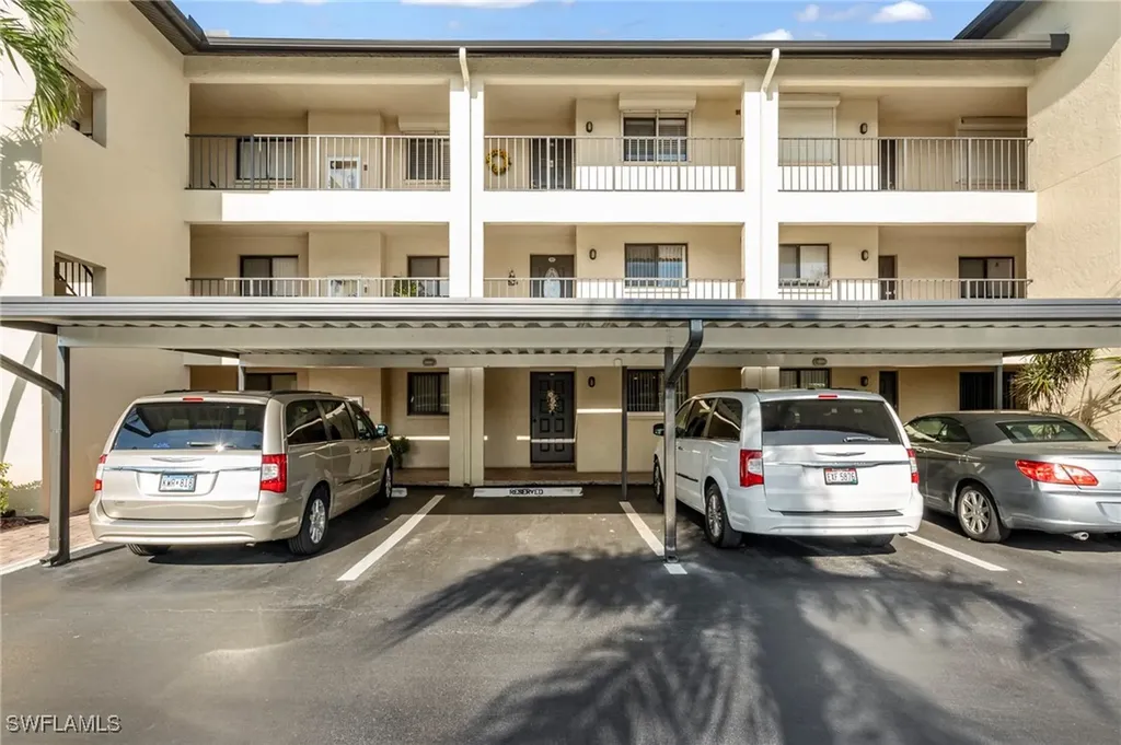 4719 SE 17th Place Cape Coral FL 33904