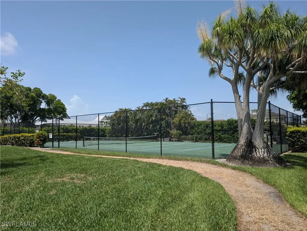 4719 SE 17th Place Cape Coral FL 33904