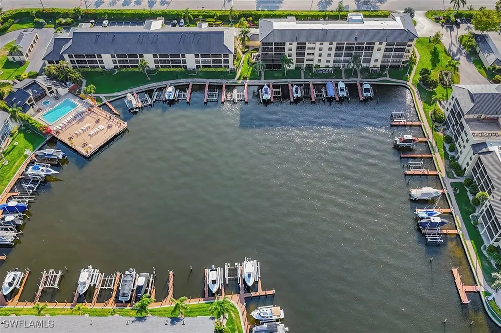 4719 SE 17th Place Cape Coral FL 33904