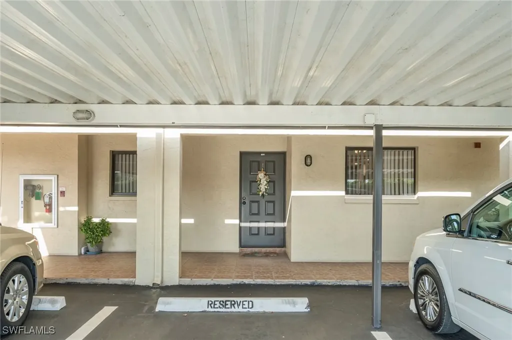 4719 SE 17th Place Cape Coral FL 33904