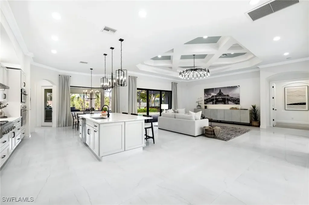 6851 Lakewood Isle Drive Fort Myers FL 33908