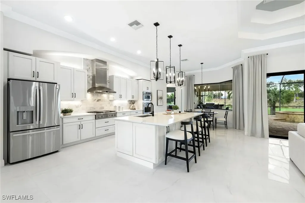 6851 Lakewood Isle Drive Fort Myers FL 33908