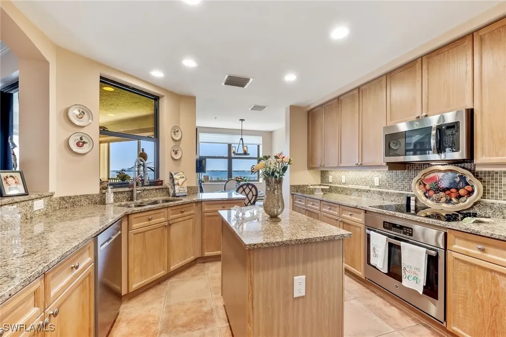 11600 Court Of Palms Fort Myers FL 33908