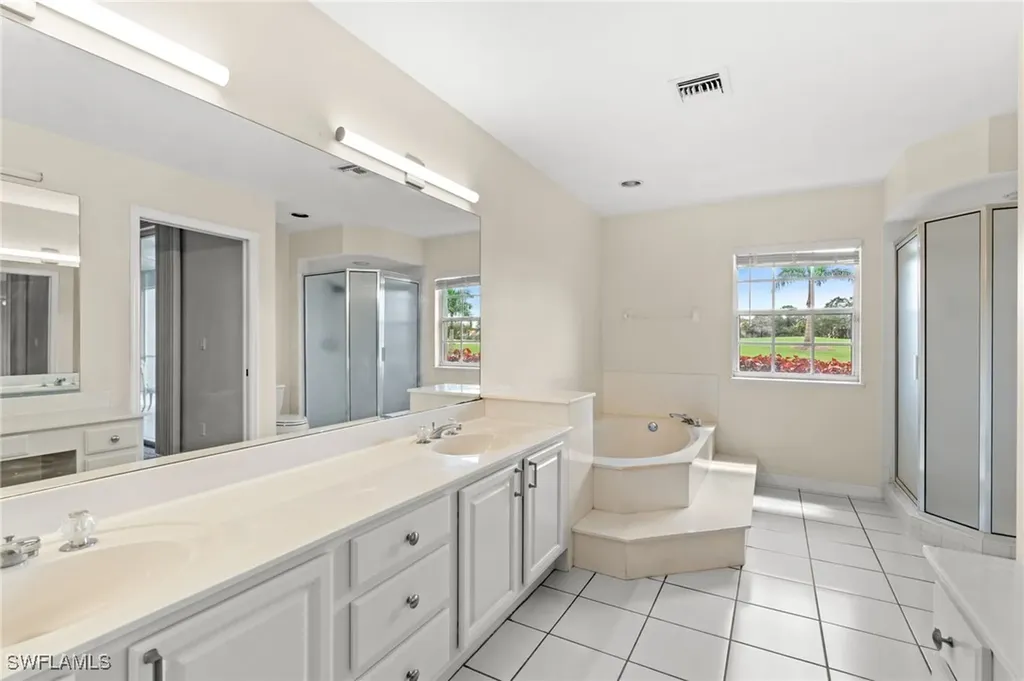 219 Via Perignon Naples FL 34119