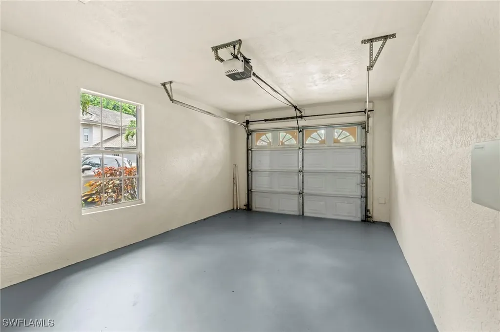 219 Via Perignon Naples FL 34119