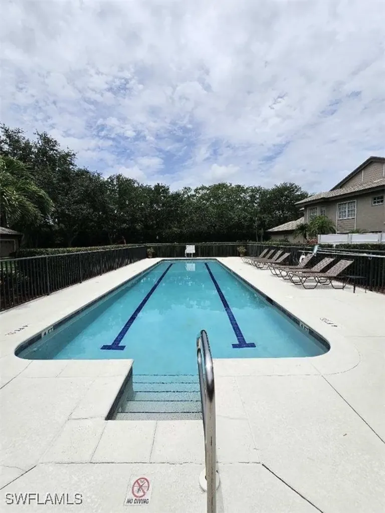 219 Via Perignon Naples FL 34119